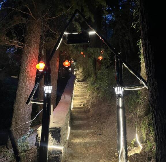 Jungle Vibes Hostel Naggar