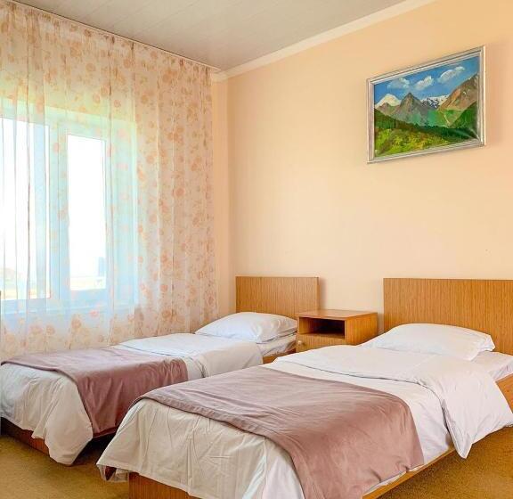 پانسیون арноо