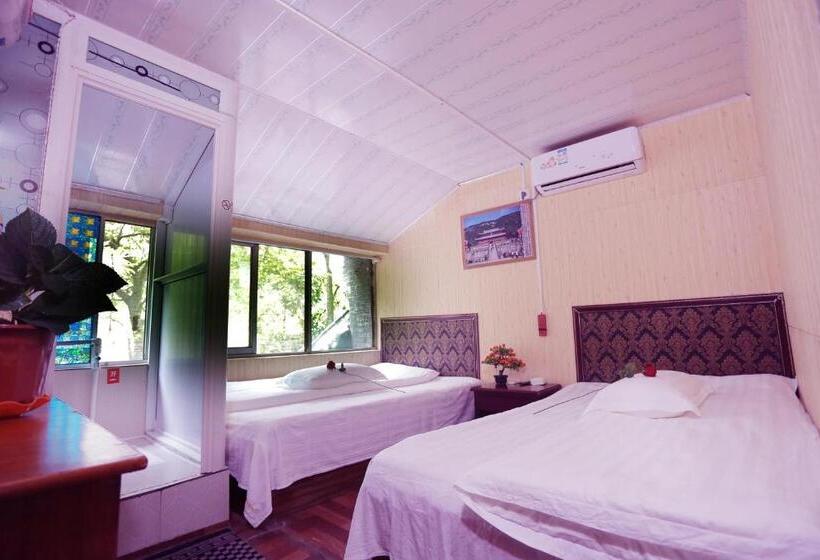 بنسيون 武当山仙山旅馆景区内店