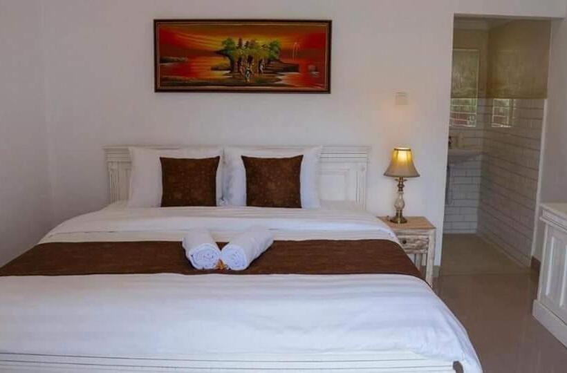 بنسيون Athaya Canggu