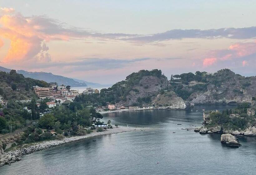 פנסיון B&b Rosso Taormina