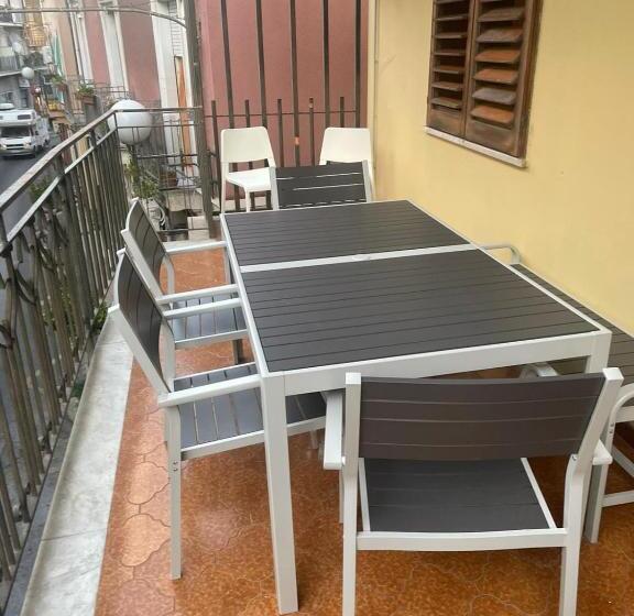 פנסיון B&b Rosso Taormina