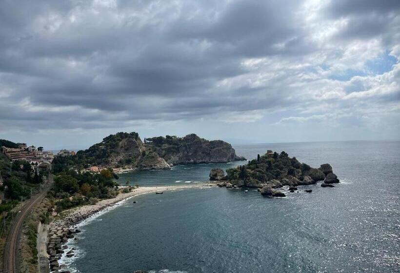 פנסיון B&b Rosso Taormina