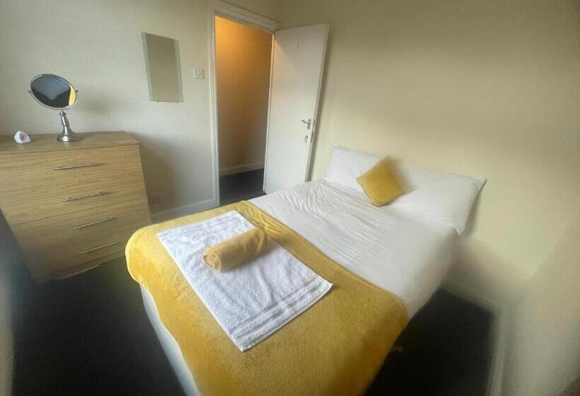 Пансион Budget   Berne Grove