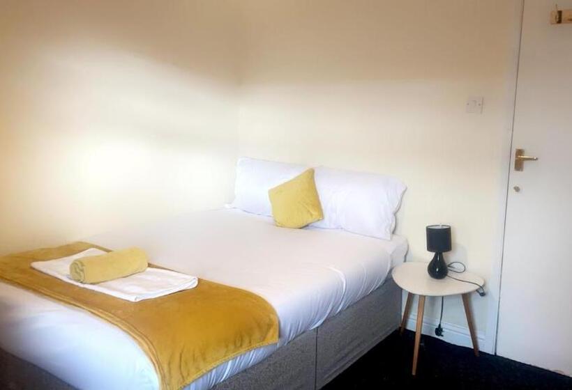 Пансион Budget   Berne Grove