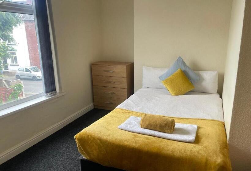 Пансион Budget   Berne Grove