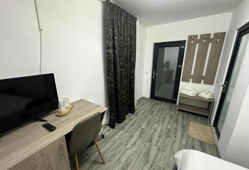 Pensiunea Fellycia & Janett