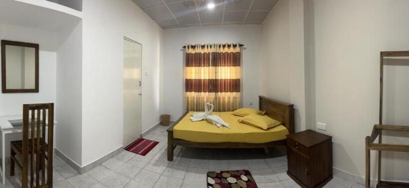 펜션 The Lake Round Guest House