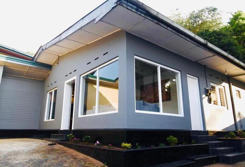 펜션 The Lake Round Guest House