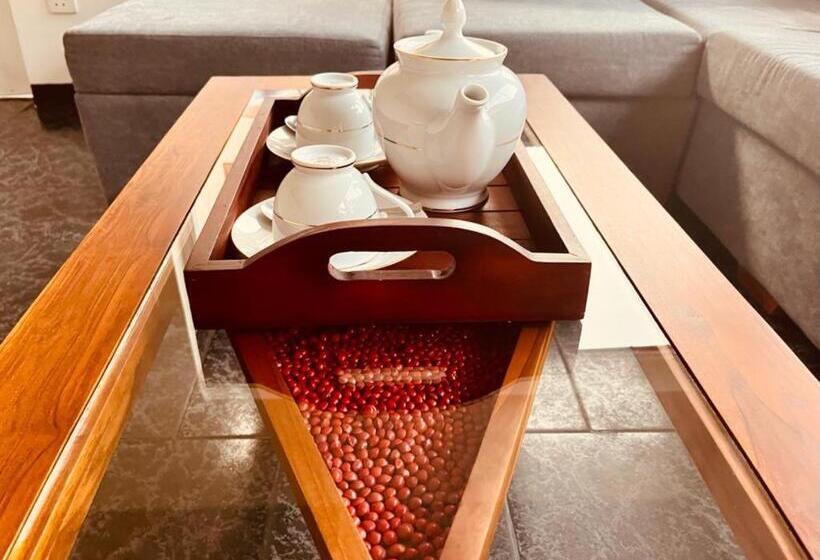 펜션 The Lake Round Guest House