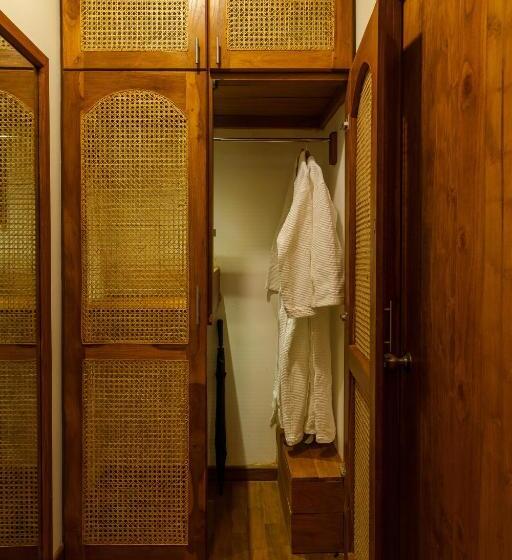 Kurort  Majentra Ella