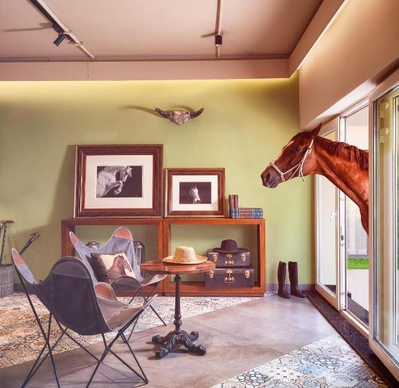 リゾートホテル Am Hotel Kollection, Meerut