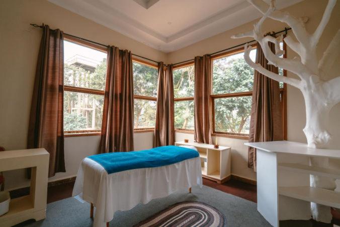 리조트 Weru Weru River Lodge