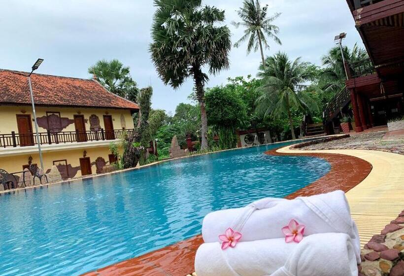 리조트 Yoga Palm House Kep