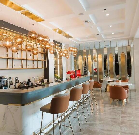 Uma Hotel And Residences