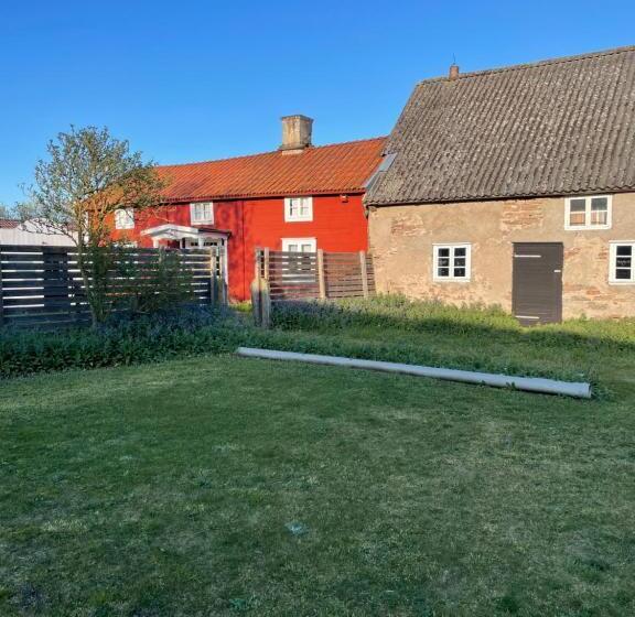 Vandrarhemmet ölands Skogsby