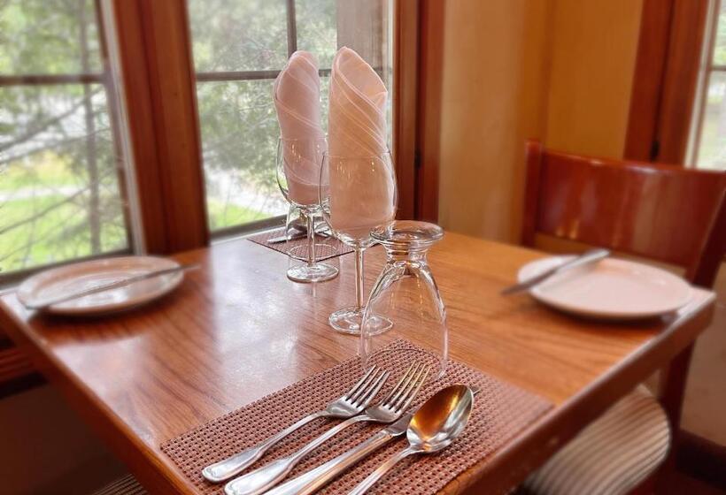 旅馆 Chalet Alpine