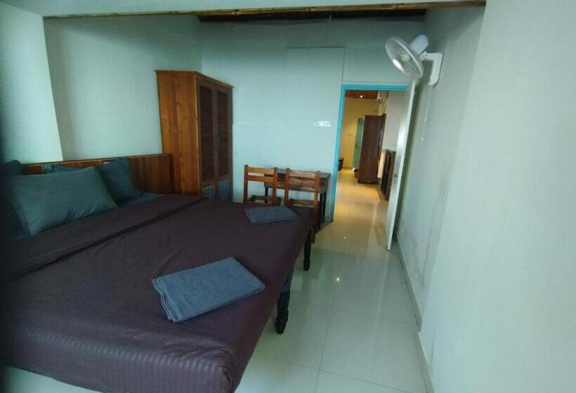 צימר Beach Doorz Place Tbv