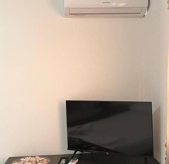 住宿加早餐  Cabinas Playa Bandera