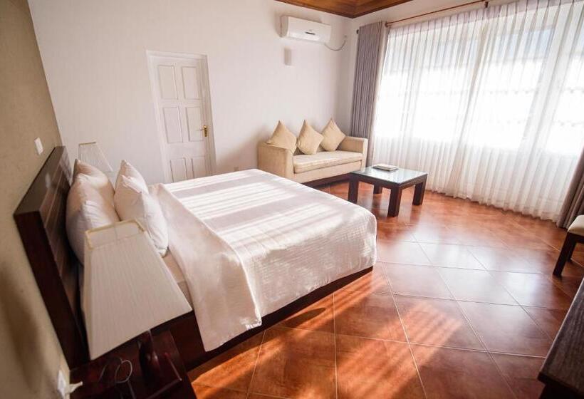 צימר Kingsman House