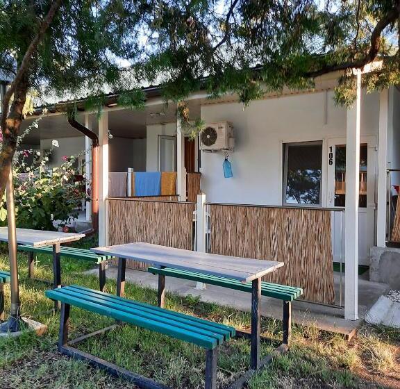 호텔 база відпочінку мегапарус