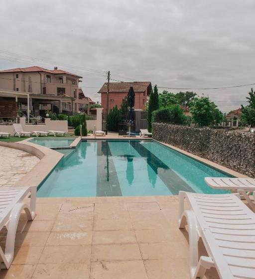 Отель алексова къща