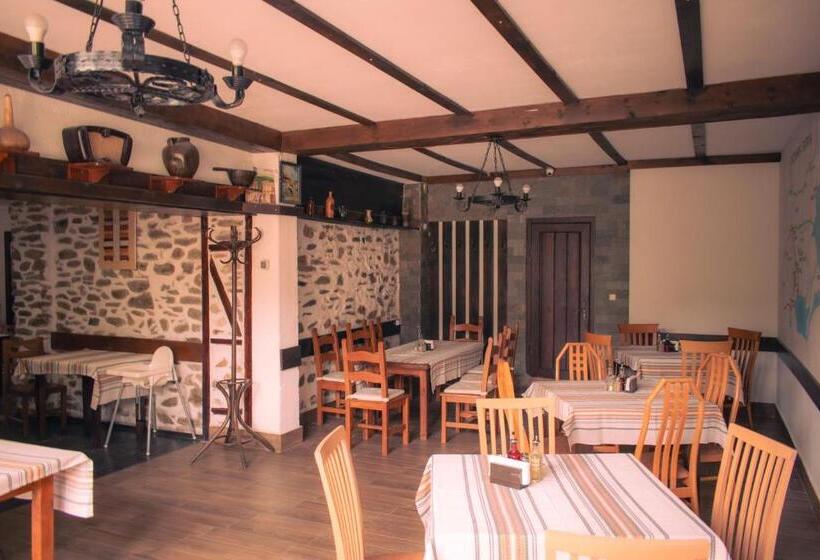 Отель алексова къща