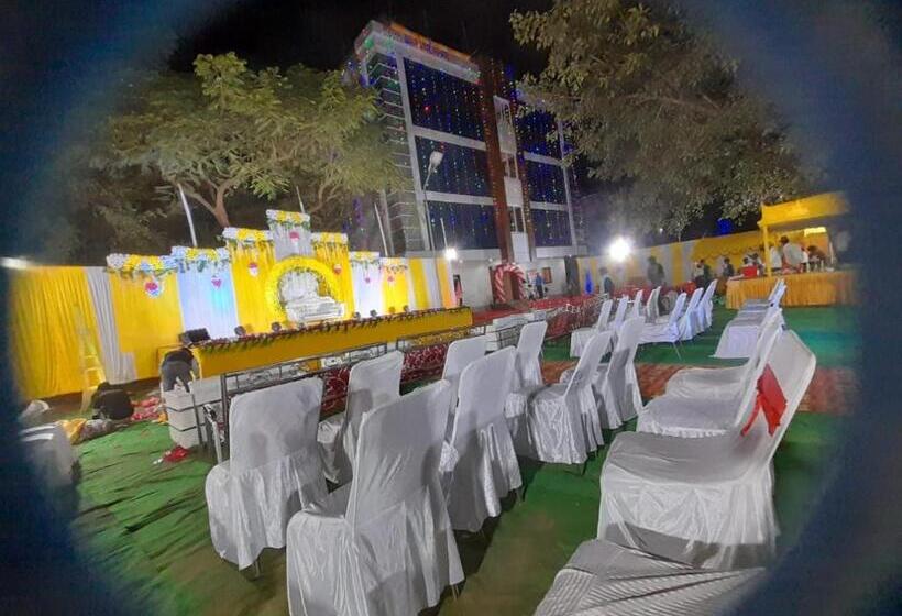 בית מלון כפרי Diamond Vihar, Rajgir