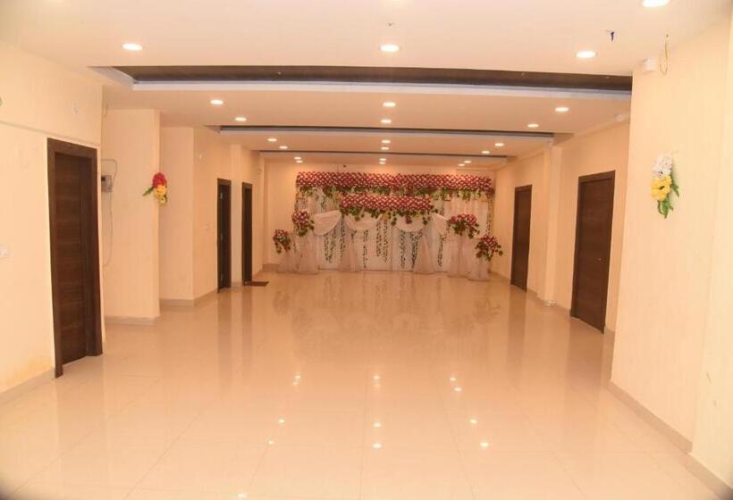 בית מלון כפרי Diamond Vihar, Rajgir