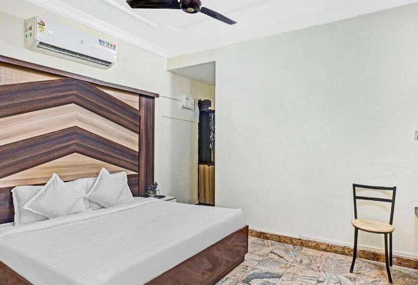 Fabhotel Neethu Residency   Nr Avm Film Studio