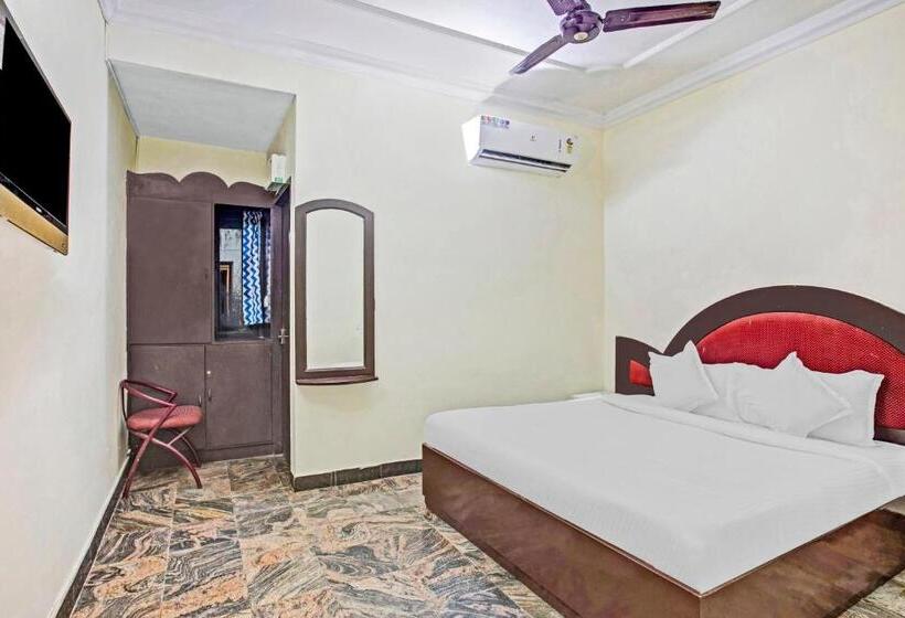 Fabhotel Neethu Residency   Nr Avm Film Studio