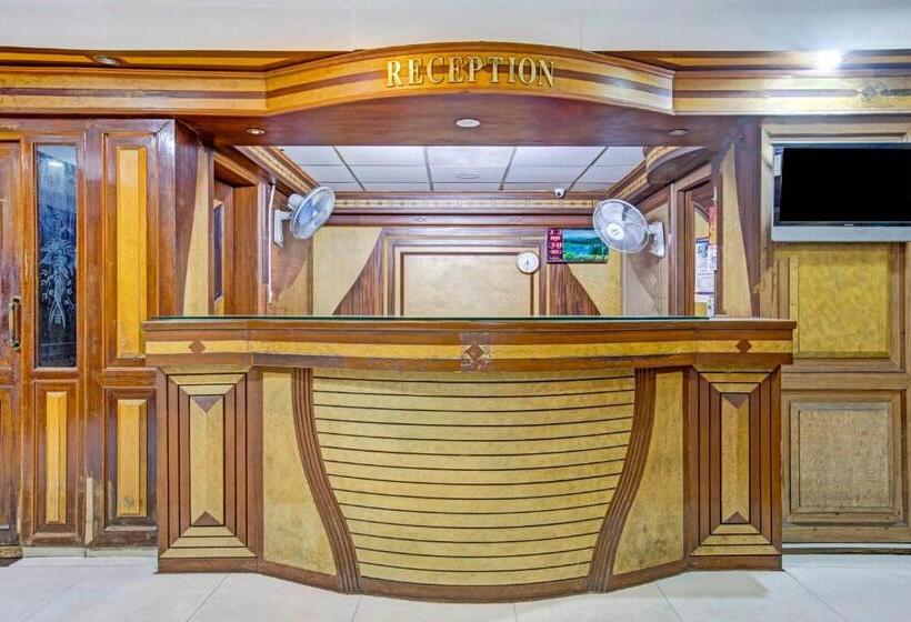 Fabhotel Neethu Residency   Nr Avm Film Studio