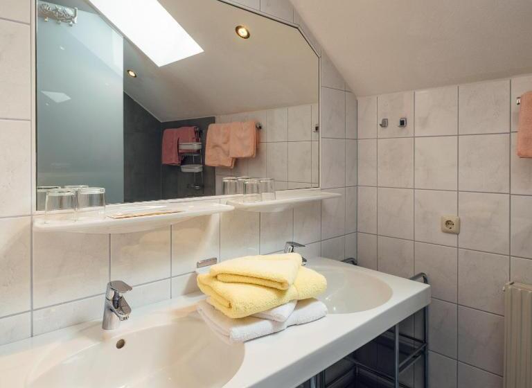 בית מלון כפרי Restaurant Claudia