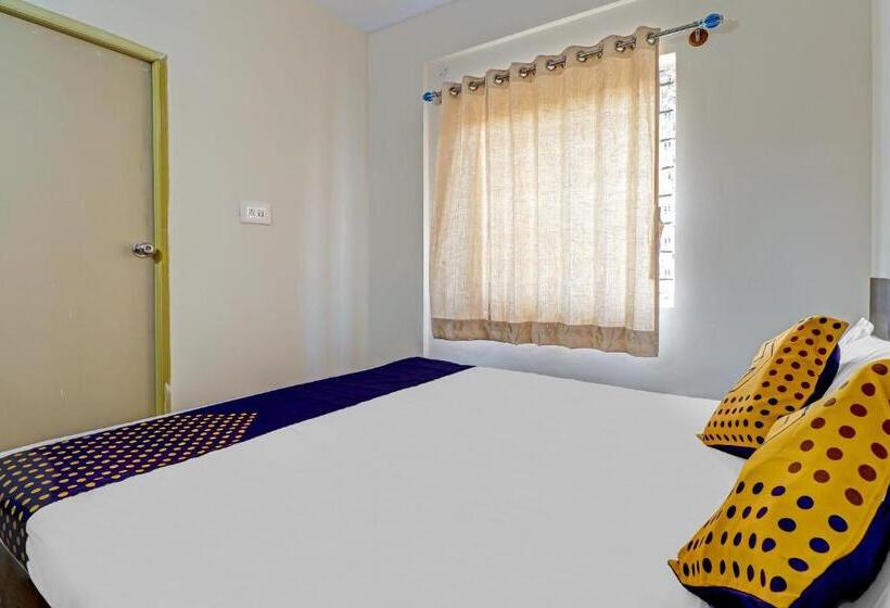 Spot On 78782 Hotel Om Classic