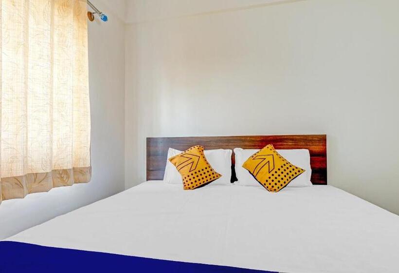 Spot On 78782 Hotel Om Classic