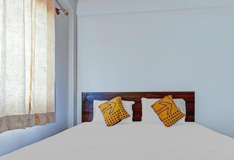 Spot On 78782 Hotel Om Classic