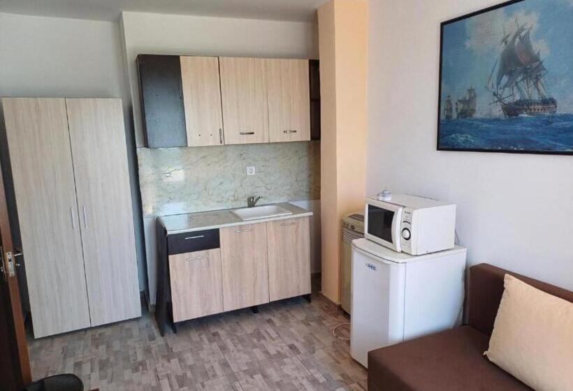 ペンション крин