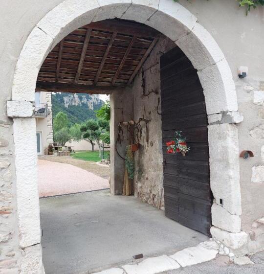 بنسيون Bnb La Corte