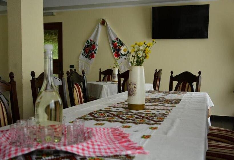 膳宿费 Cabana Cascada Cailor