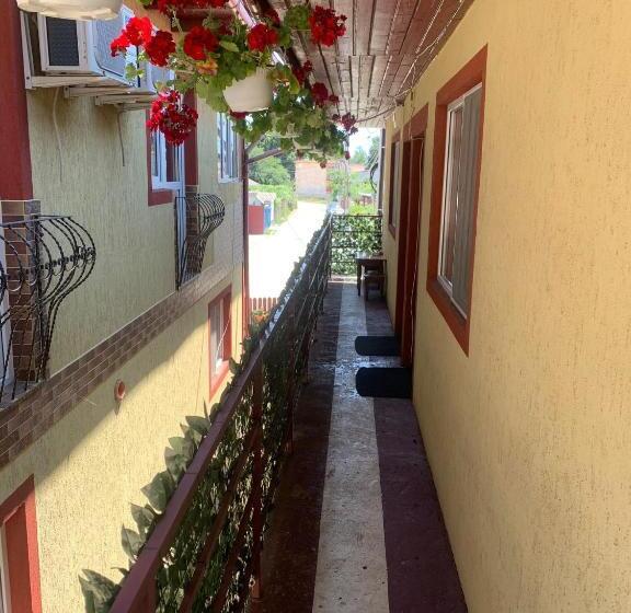 Pensió Casa Laurentiu