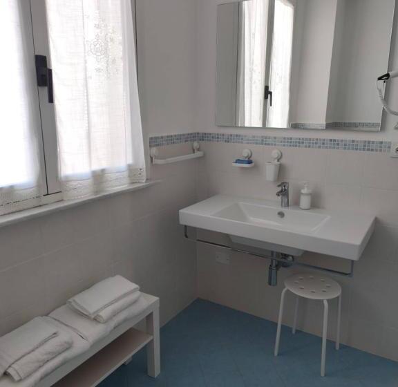 پانسیون Casa Valeria Ancona