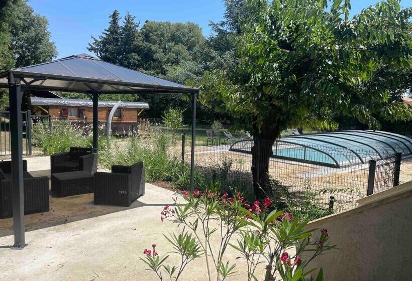 بنسيون Domaine De La Chocolaterie