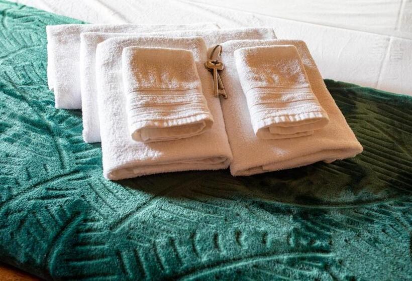 پانسیون Gozo Farmhouse