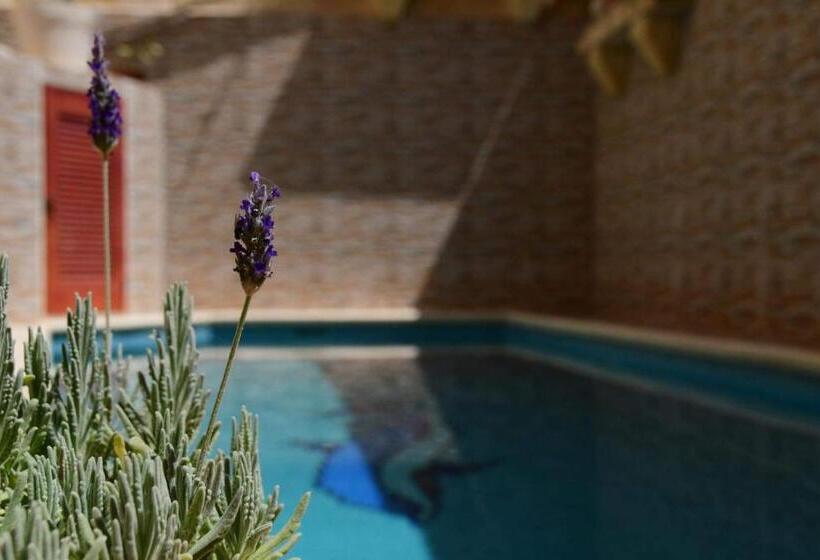 پانسیون Gozo Farmhouse