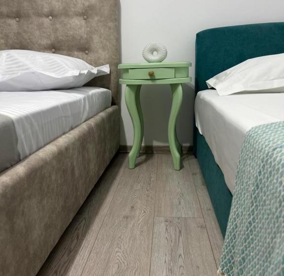 بنسيون La Mosie