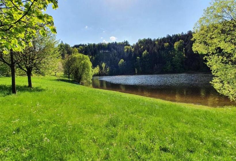 بنسيون Pohodové Ubytování U Přehrady   Chata Bublačka