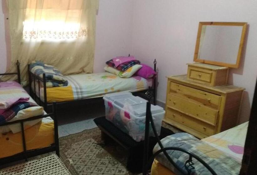 הוסטל Auberge De La Jeunesse