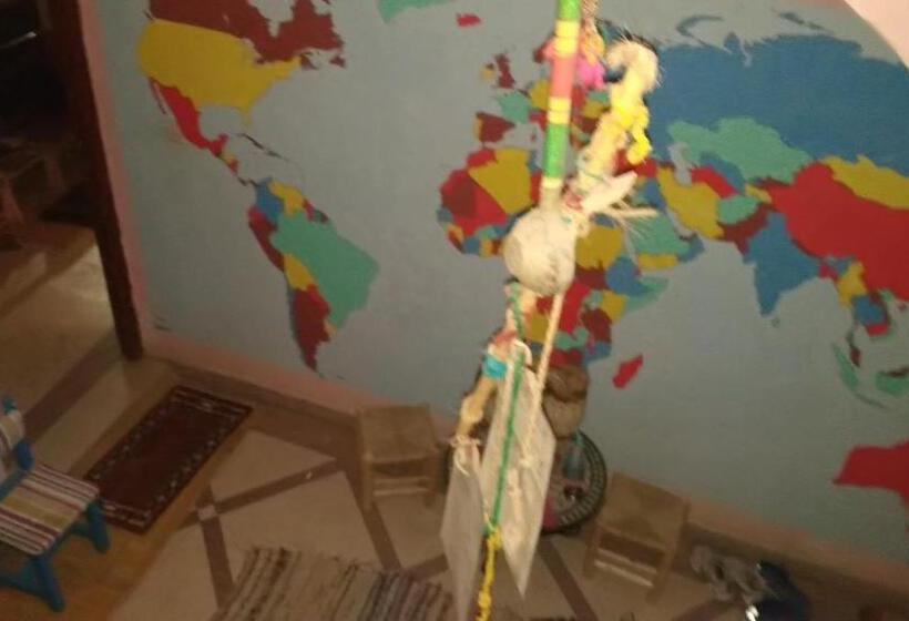 הוסטל Auberge De La Jeunesse