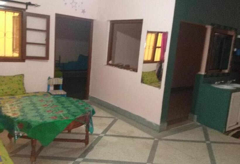 هاستل Auberge De La Jeunesse