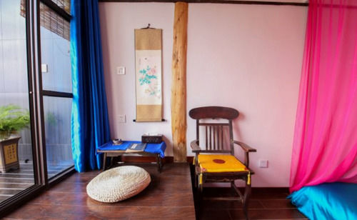 ユースホステル Living Art Museum Inn